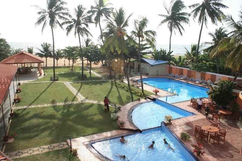 Paradise Beach Hotel Negombo Exteriör bild